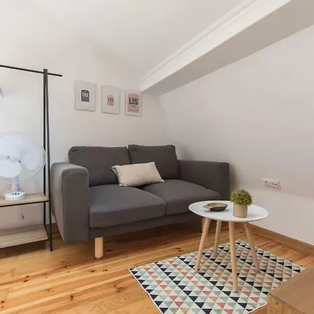 Sunny Studio In City Center Apartament Lizbona
